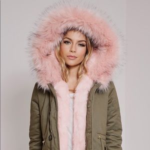 Bebé pink hoodie faux fur